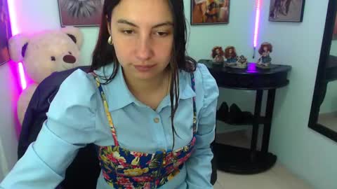 Snapshot of rose_celina chatting on 8, 3, 2025 Rose online show from 8, 3, 2025