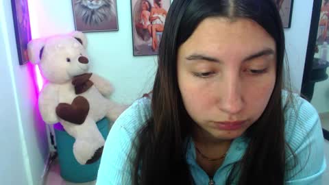 Snapshot of rose_celina chatting on 12, 3, 2025 Rose online show from 12, 3, 2025