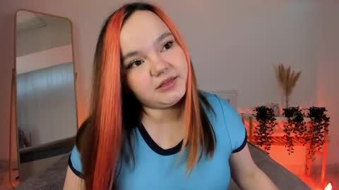 Snapshot of rose_luvv chatting on 6, 6, 2026 Rose LuvV follow me baby online show from 6, 6, 2026