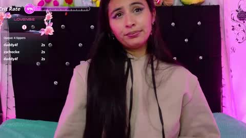 Snapshot of rose_smiley1 chatting on 22, 11, 2025 Rose online show from 22, 11, 2025