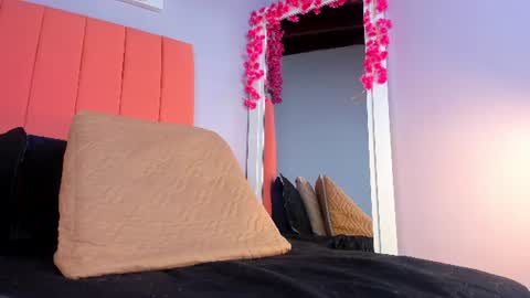 Snapshot of rose_thompson19 chatting on 16, 6, 2026 Rosse online show from 16, 6, 2026