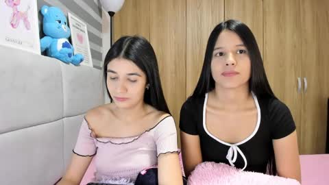 Rose y Miah online show from 23, 4, 2026