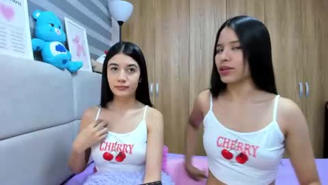 Rose y Miah online show from 17, 6, 2026