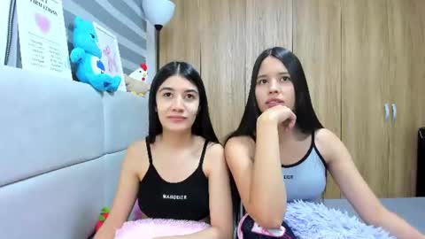 Rose y Miah online show from 21, 6, 2026