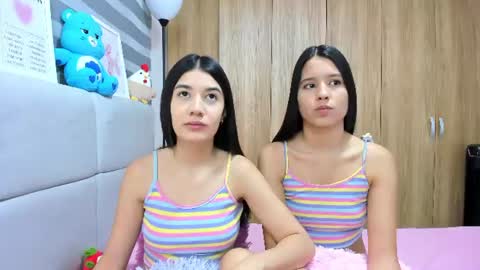 Rose y Miah online show from 13, 7, 2026