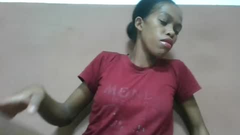 roseangela194819 online show from 23, 7, 2026