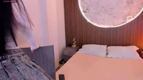 Snapshot of rosecassie chatting on 6, 5, 2026 Rose online show from 6, 5, 2026