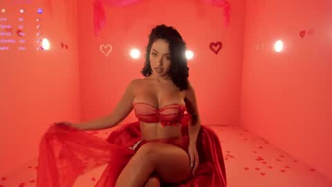 Snapshot of roseferrera chatting on 14, 2, 2025 Rose online show from 14, 2, 2025