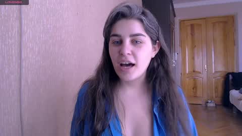 Snapshot of roselina_ chatting on 4, 1, 2025 Rose online show from 4, 1, 2025