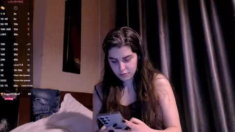 Snapshot of roselina_ chatting on 12, 2, 2025 Rose online show from 12, 2, 2025