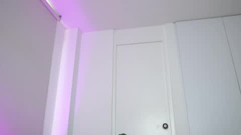 Lyla OF roselinedior online show from 7, 10, 2025