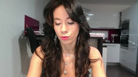 Rose online show from 23, 11, 2025