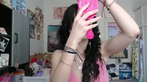 Rose online show from 27, 4, 2026