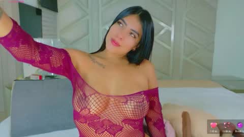 Snapshot of rosemarie__ chatting on 12, 5, 2026 Rose Marie online show from 12, 5, 2026