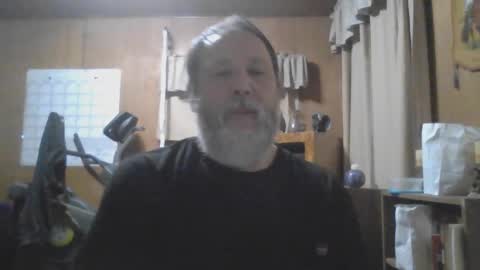 Snapshot of rosepanda chatting on 1, 3, 2025 Lost4gain online show from 1, 3, 2025