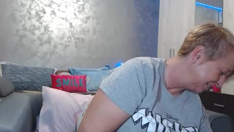 Lovepinklilly online show from 24, 2, 2026