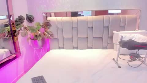 Rose online show from 9, 11, 2025