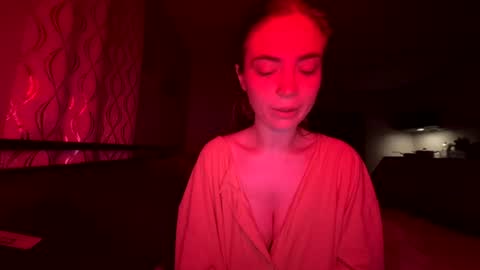 roseyla1 online show from 27, 7, 2026
