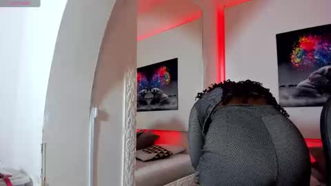 Snapshot of rosi_cooper chatting on 11, 3, 2025 rosi_cooper online show from 11, 3, 2025