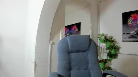 Snapshot of rosi_cooper chatting on 2, 11, 2025 rosi_cooper online show from 2, 11, 2025