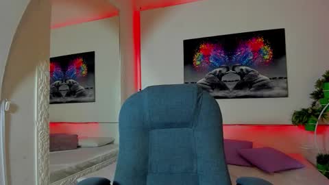 Snapshot of rosi_cooper chatting on 23, 11, 2025 rosi_cooper online show from 23, 11, 2025