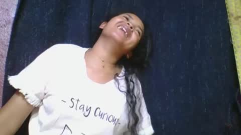 rosia685234 online show from 28, 11, 2025