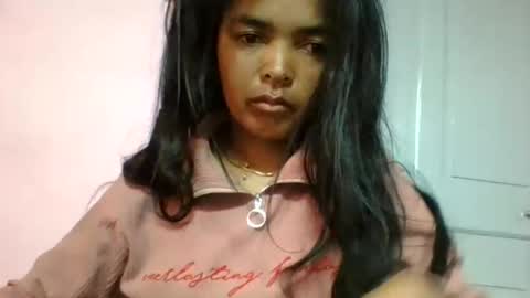 Snapshot of rosia685234 chatting on 5, 7, 2026 rosia685234 online show from 5, 7, 2026