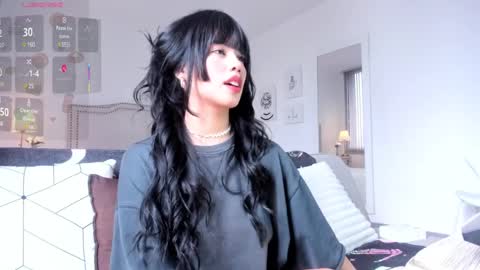 Rosieeee  online show from 7, 3, 2025