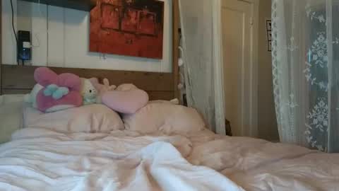 Rosie V online show from 28, 4, 2026