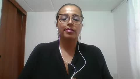 Rossana  online show from 10, 2, 2025