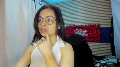 Would you like to help me with supplementation and sports suits so I can compete in powerlifting  online show from 15, 4, 2026