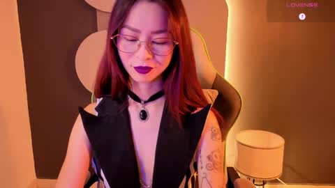 Snapshot of rosse_98_ chatting on 13, 5, 2026 Miss Rosse online show from 13, 5, 2026
