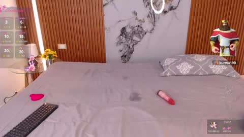 Rossi Hill online show from 23, 4, 2026