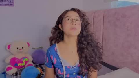 rossie_lanie_ online show from 9, 6, 2026
