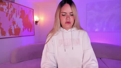 Rossie Rivers online show from 15, 4, 2026