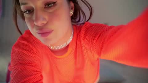 Snapshot of rosyemily chatting on 2, 2, 2025 Hi Im Maria Check my Bio online show from 2, 2, 2025