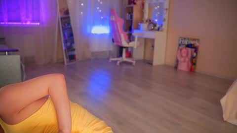 Snapshot of rosyemily chatting on 19, 10, 2025 Hi Im Maria Check my Bio online show from 19, 10, 2025