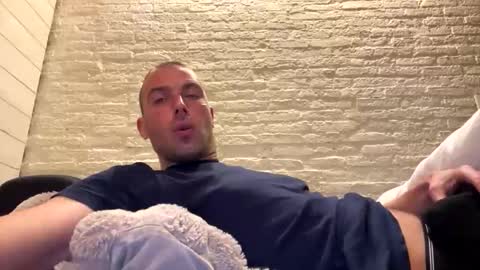 Snapshot of rotteei1 chatting on 7, 11, 2025 rotteei1 online show from 7, 11, 2025