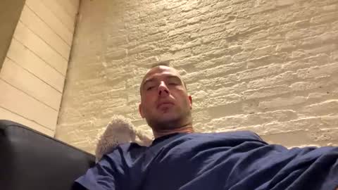 Snapshot of rotteei1 chatting on 28, 11, 2025 rotteei1 online show from 28, 11, 2025