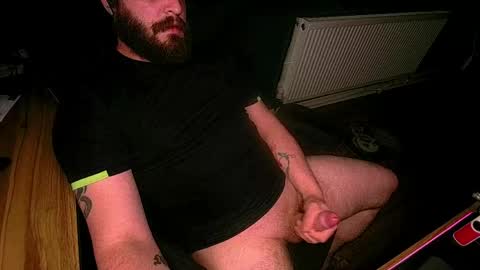 Snapshot of roughwonder chatting on 22, 5, 2026 Luke online show from 22, 5, 2026