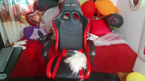 Snapshot of rous_kinky chatting on 29, 10, 2025 rous_kinky online show from 29, 10, 2025