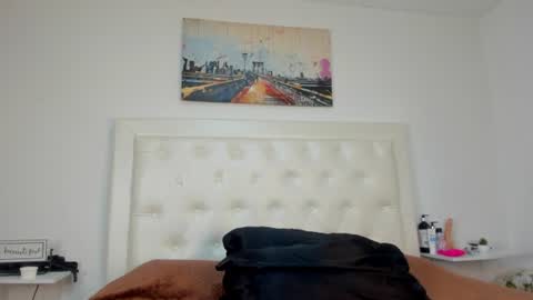 Snapshot of rouse_sexy_hotxx77 chatting on 10, 6, 2026 rouse_sexy_hotxx77 online show from 10, 6, 2026