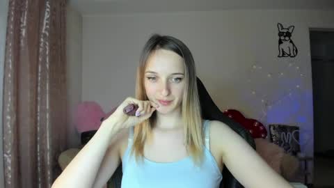 Snapshot of rousereed chatting on 8, 5, 2026 Rouse online show from 8, 5, 2026