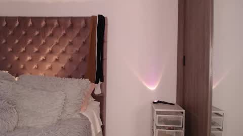 Rouss marie henao  online show from 20, 10, 2025