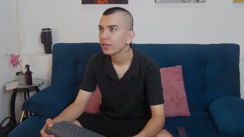 Snapshot of rowancley chatting on 9, 6, 2026 Rowan online show from 9, 6, 2026