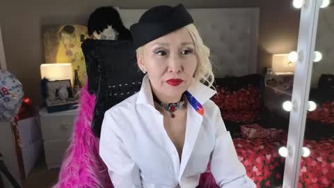 Roxalana online show from 28, 4, 2026