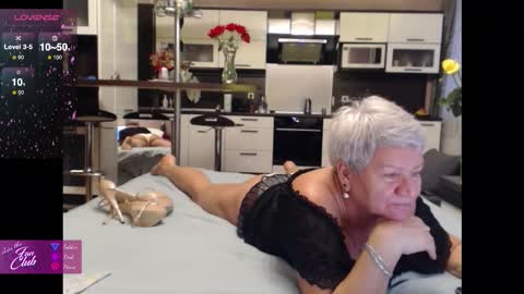 Roxana online show from 9, 11, 2025