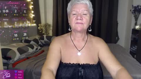 Snapshot of roxana_brooks chatting on 18, 5, 2026 Roxana online show from 18, 5, 2026