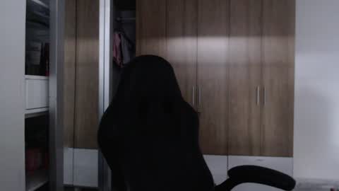 Roxana online show from 2, 2, 2025