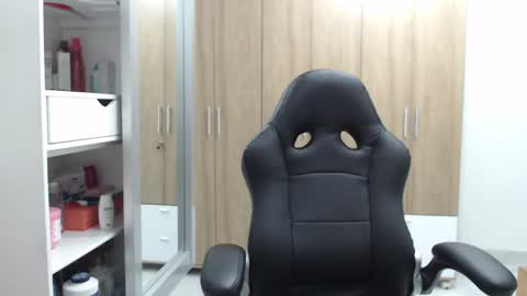 Roxana online show from 7, 2, 2025